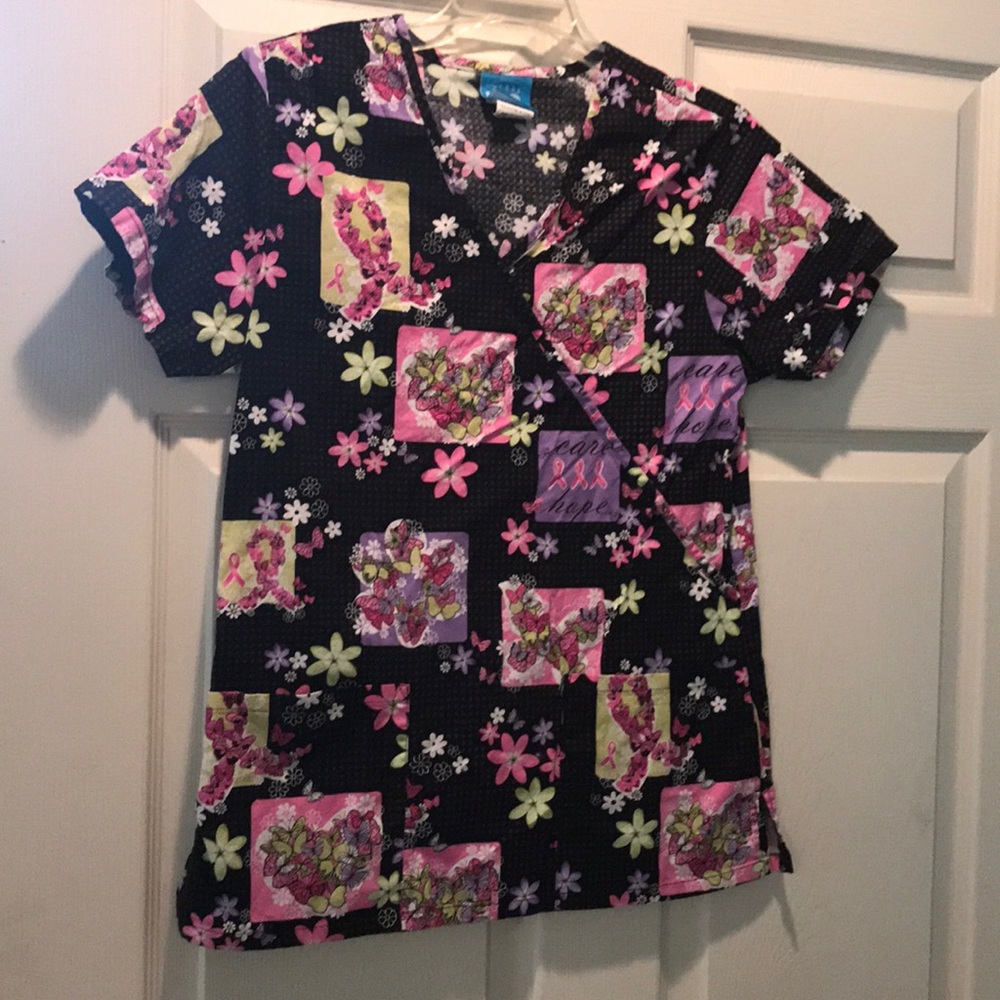 Scrub top